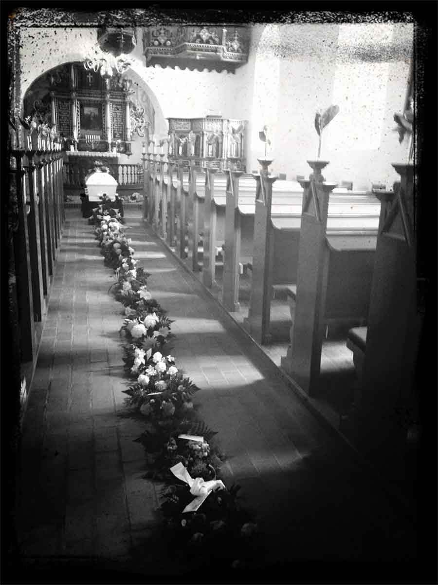 flowers-leading-towards-coffin-church-scaled (1)